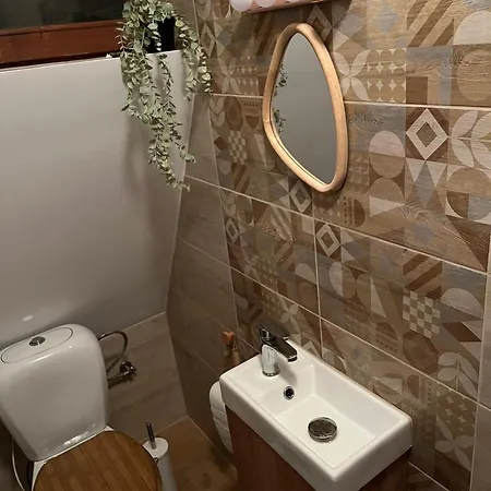 Aleja Lubon Horská chata *